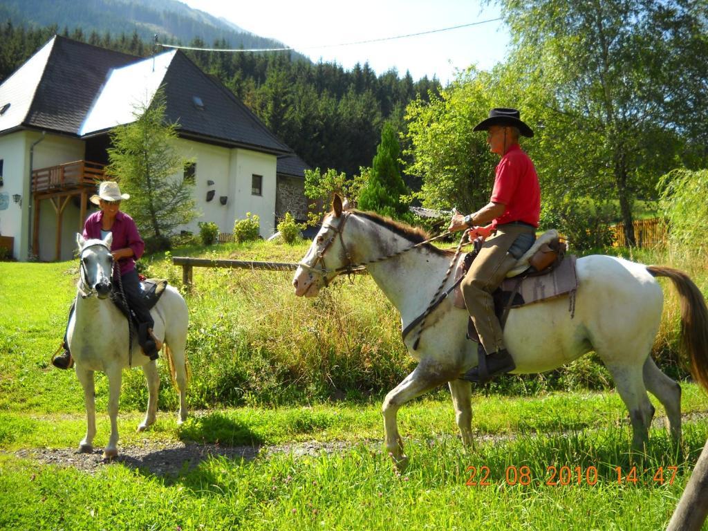 Ferienwohnungen Pein Vordernberg ภายนอก รูปภาพ